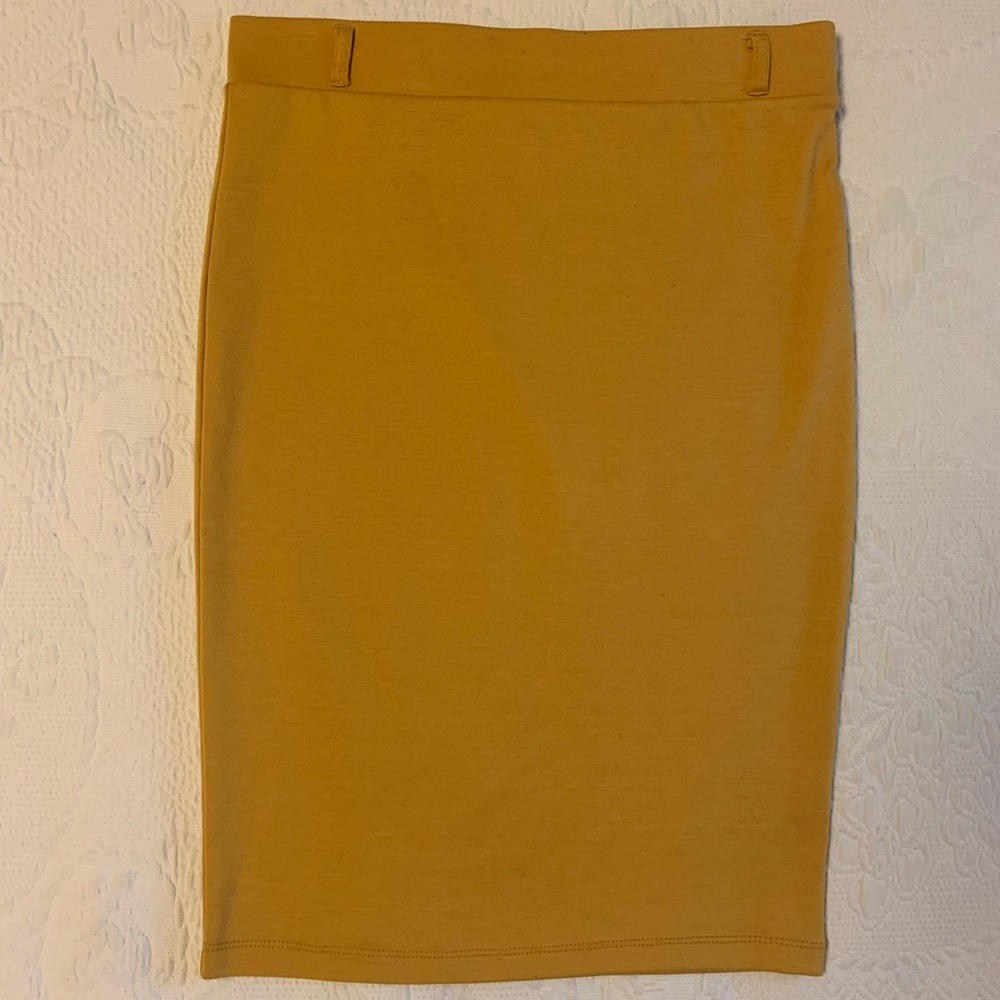 Mustard Stretchy Pencil Skirt Size Medium